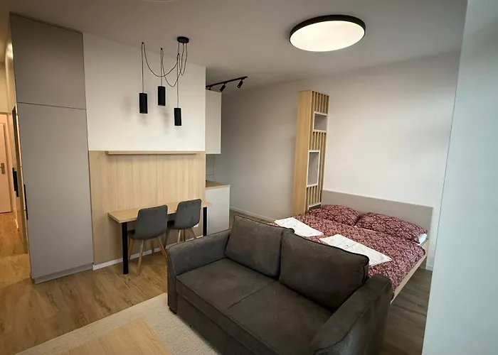 1 With Garden, Nálepková Appartamento Liptovský Mikuláš